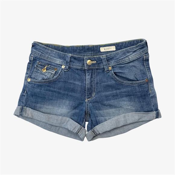 Mid low rise denim shorts rolled bottoms shorts medium wash blue size US 6 - Picture 1 of 7